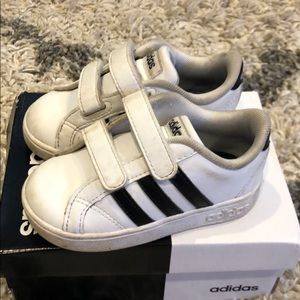 Adidas toddler size 6k